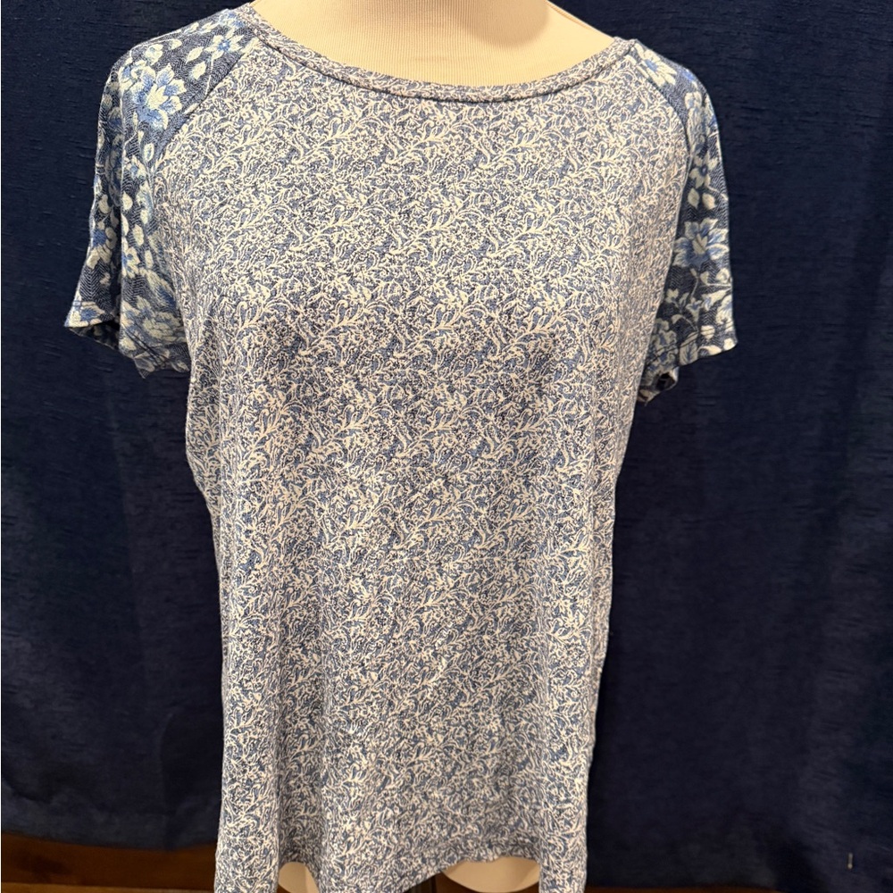 Lucky Brand Blue Floral Short Sleeve Top